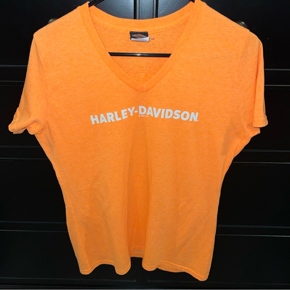 Harley Davidson Women's Neon Orange T Shirt V Neck Beers Vernal, Utah Small NWOT